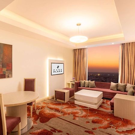 Hotel Park Plaza Faridabad Exterior foto